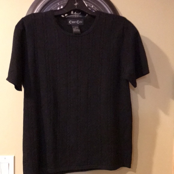 C’est City Short Sleeve  Top - Picture 6 of 8